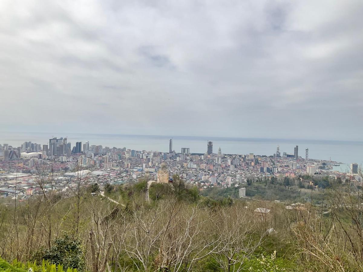 Babi Home Batumi Eksteriør billede